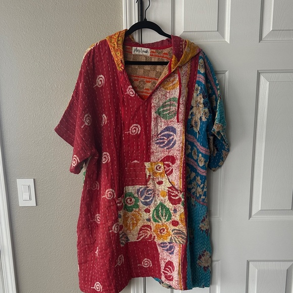 Kantha Bae Tops - New- Shes1oak Kantha long top/dress hoodie